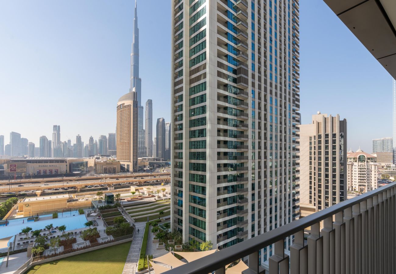 Apartamento en Dubai - 313 Luxurious Apartment in Downtown with Burj Khalifa Views