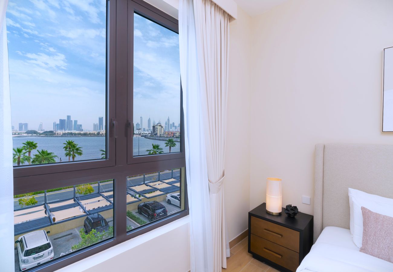 Апартаменты на Dubai - 313 Stunning Sea View Apartment